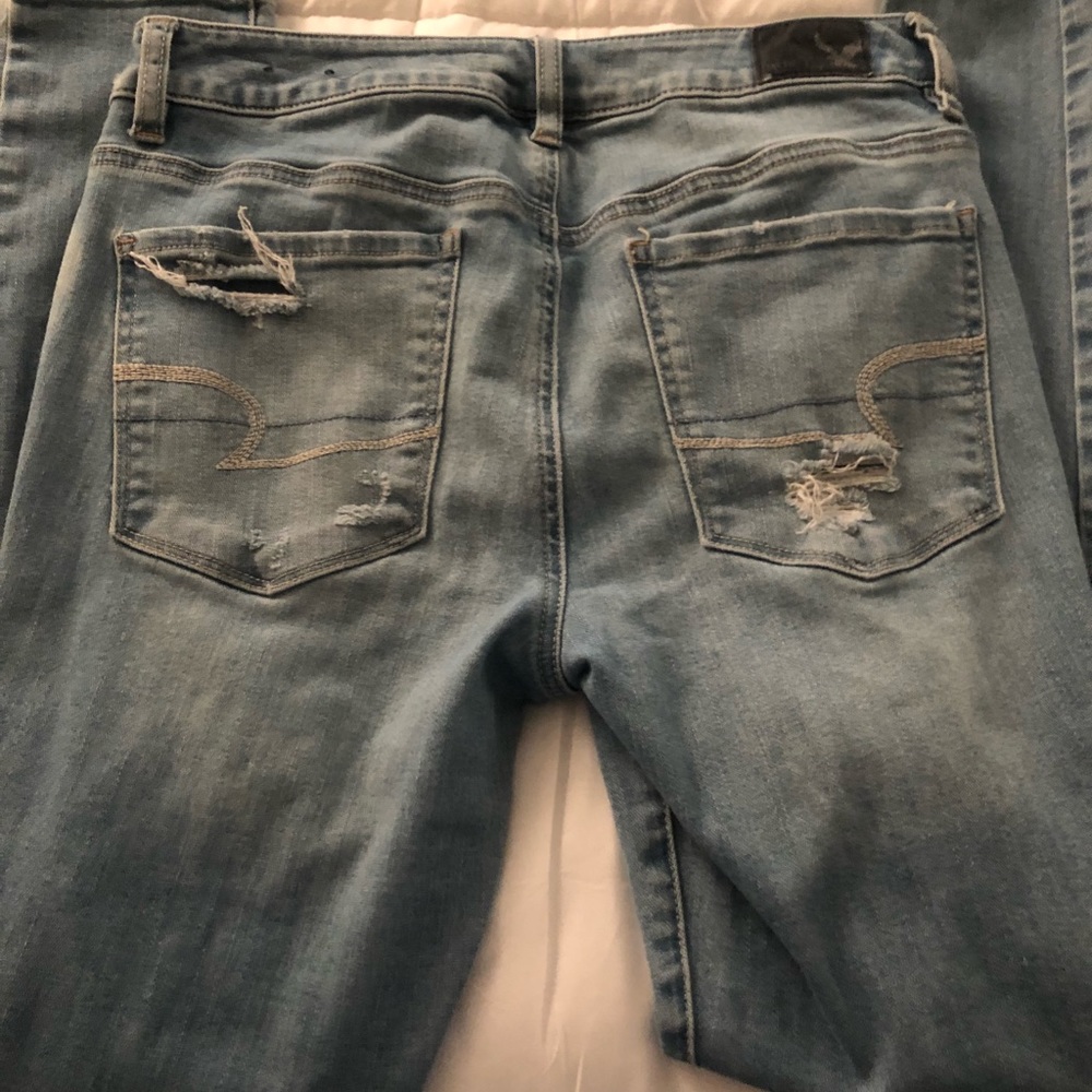 AE Jeans - Picture 2 of 3